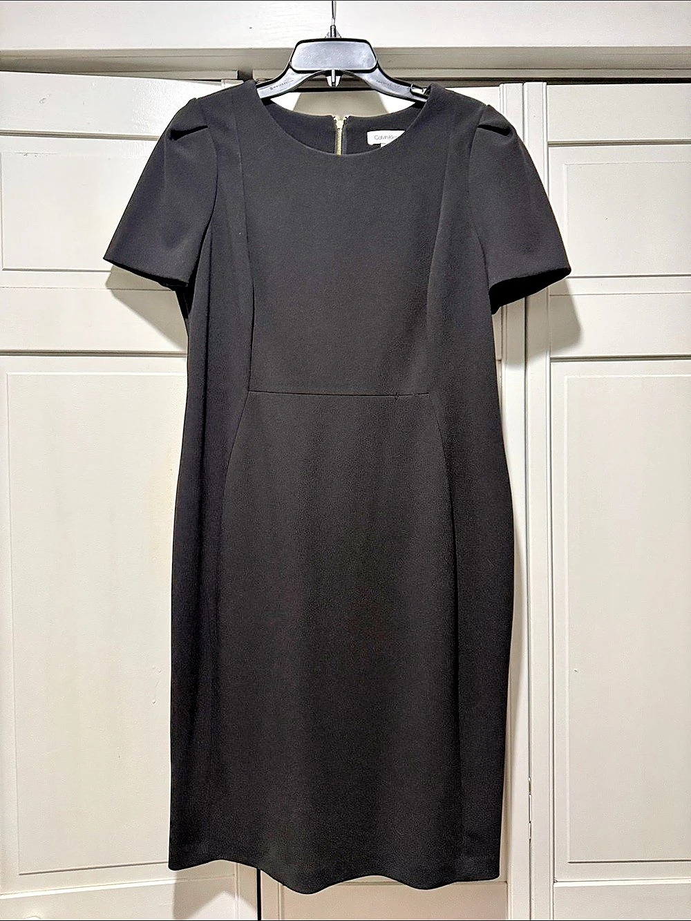 Calvin Klein Women's Round-Neck Short-Sleeve Sheath Dress Black Short Sleeve